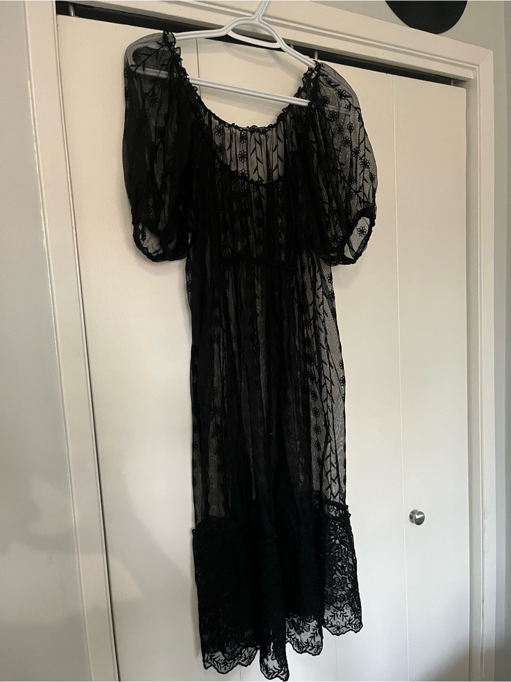Zara Black whimsigoth dark academia cottage floral Lace midi Dress-Puff Sleeves